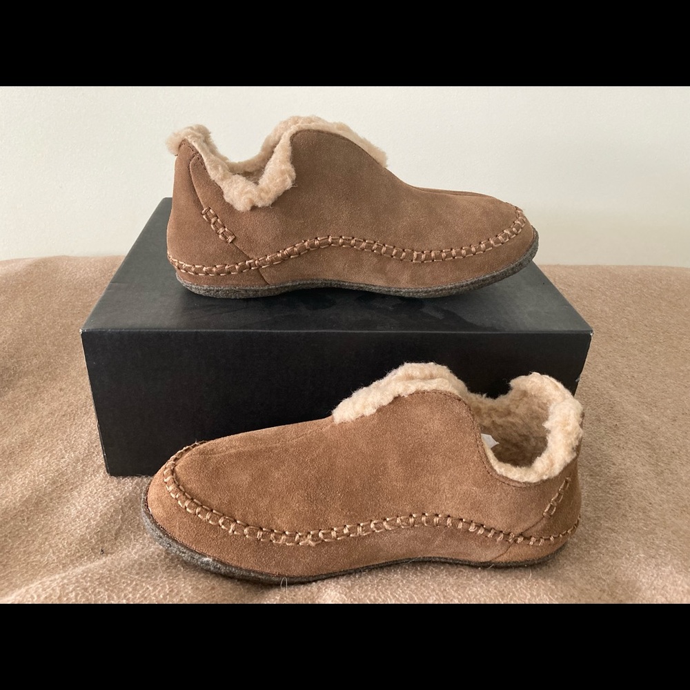 Sorel Manawan Mens Slip-ons. Color is Marsh. Size: 10.